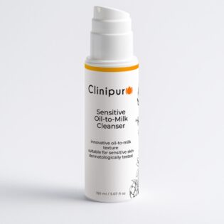 Sensitive Oil-to-Milk Cleanser – Gentle & Nourishing